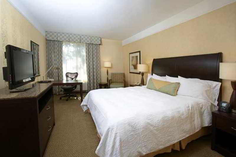 Hilton Garden Inn Dulles North Ashburn Δωμάτιο φωτογραφία